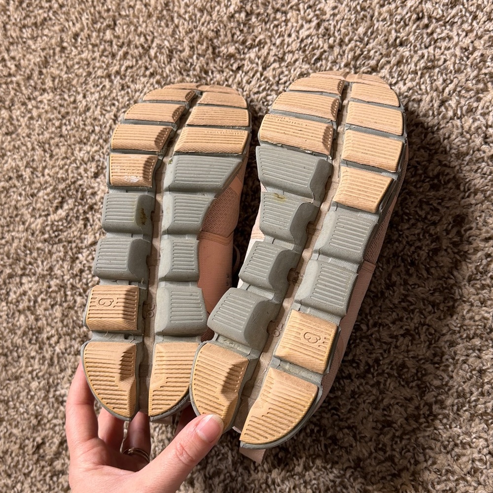 On Cloud Blush Pink Waterproof Athletic Shoes - Picture 7 of 8